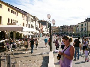 mestre-town-square